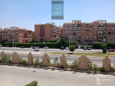 شقة للايجار بالشيخ زايد كومباوند الياسمين ١٠٠م دور اول