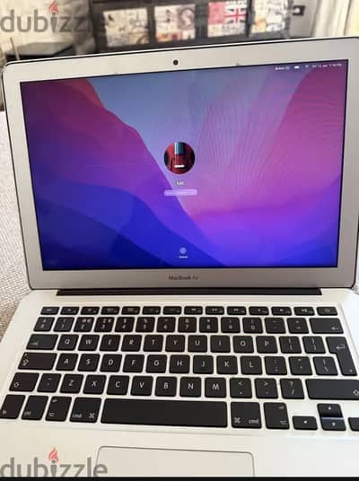 macbook 2017 with charger