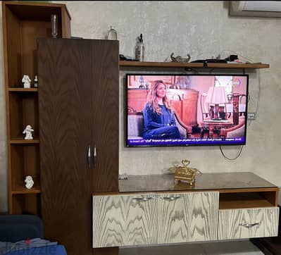 مكتبة تلفزيون