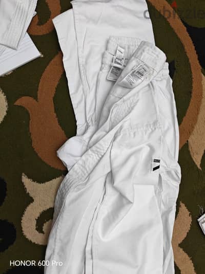 بدلة كاراتيه Decathlon