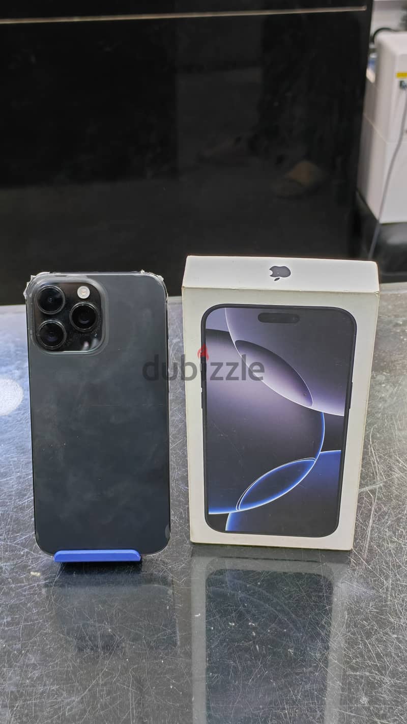 Iphone 16 pro max 4