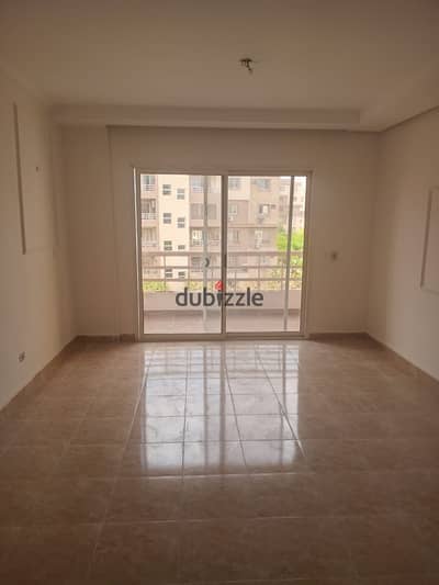 Apartment for Long-Term Rent in Madinaty – B6