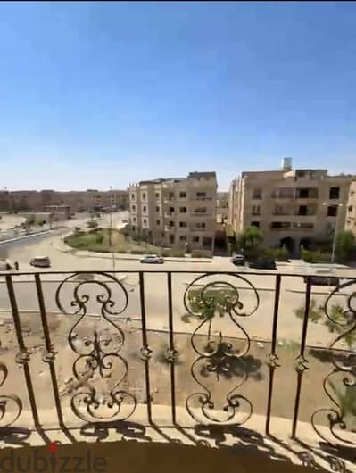 شقه بالمنطقه السادسه الشروق ٢
