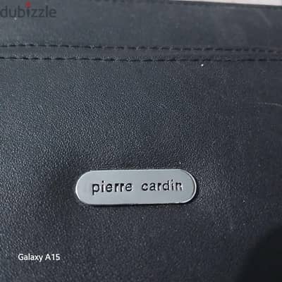 شنطة جلدCardin Portfolio أصلي بحالة جيدة   ممتازة - مع inder وحاسبة".