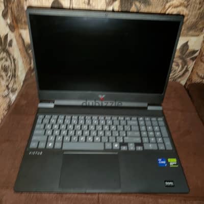 لابتوب Hp victos بالكرتونة