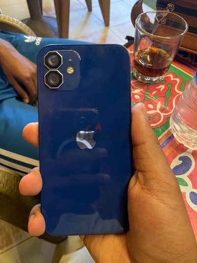 ايفون 12