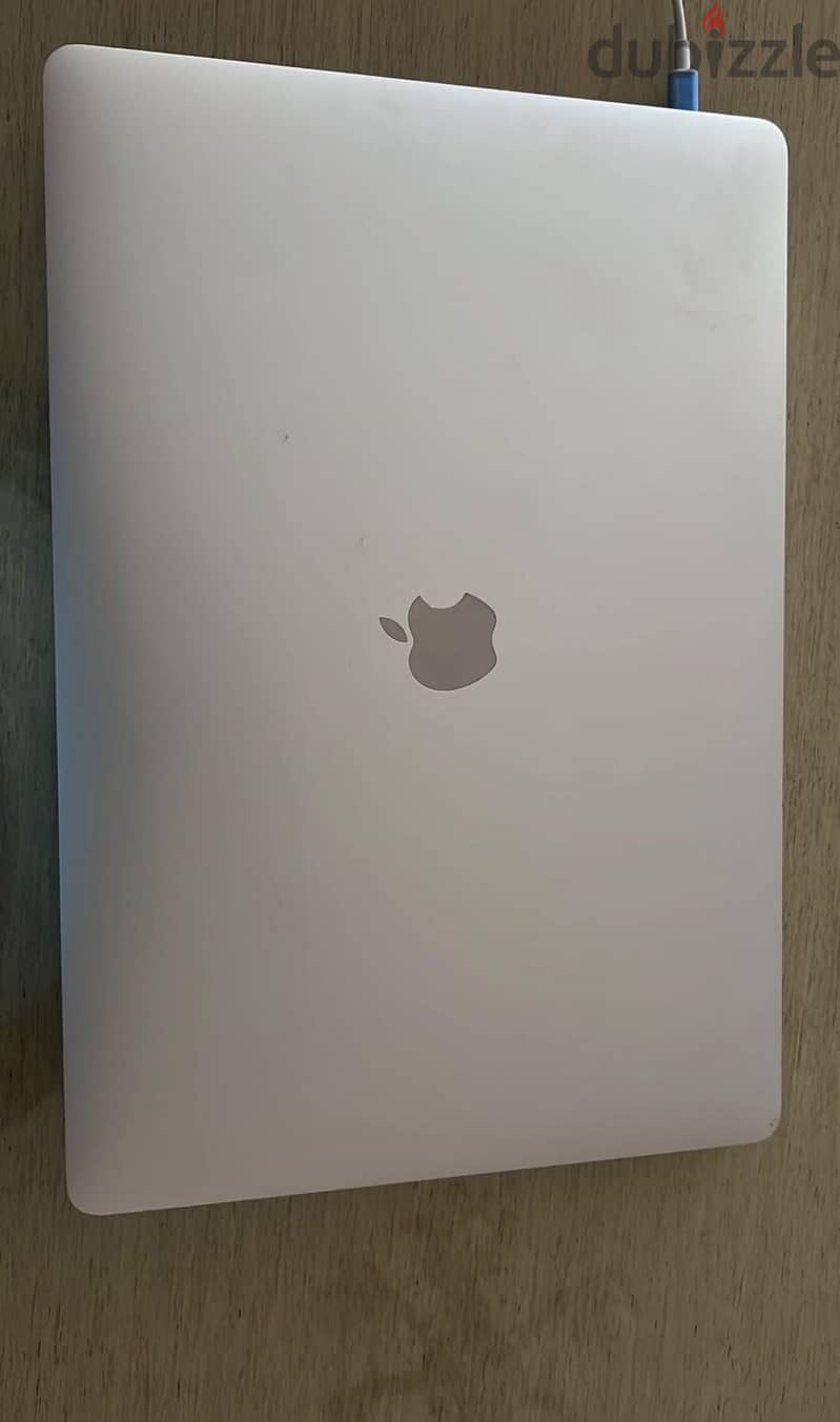 MacBook Pro 2019 2
