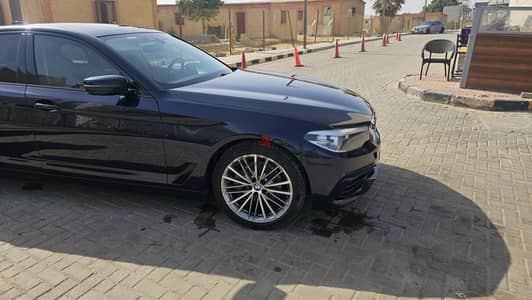 BMW 520 2019