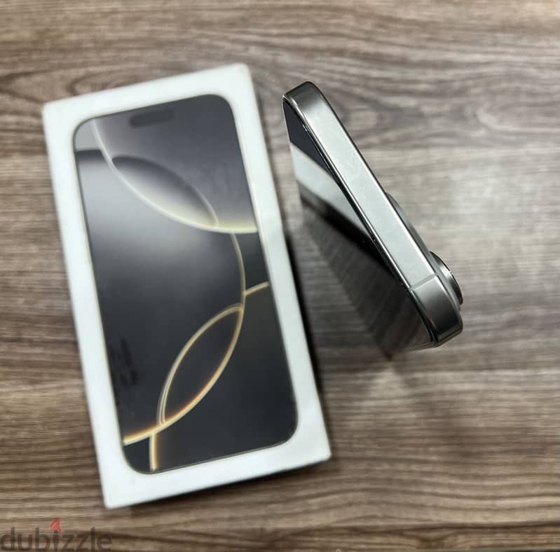 Apple - iPhone 16 Pro Max 2