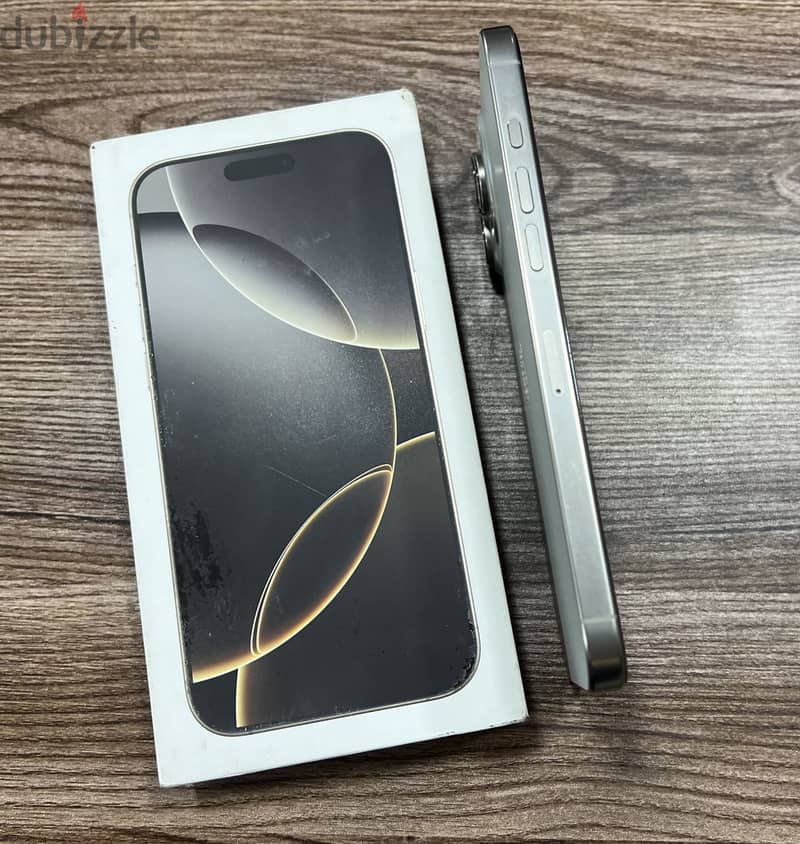 Apple - iPhone 16 Pro Max 4