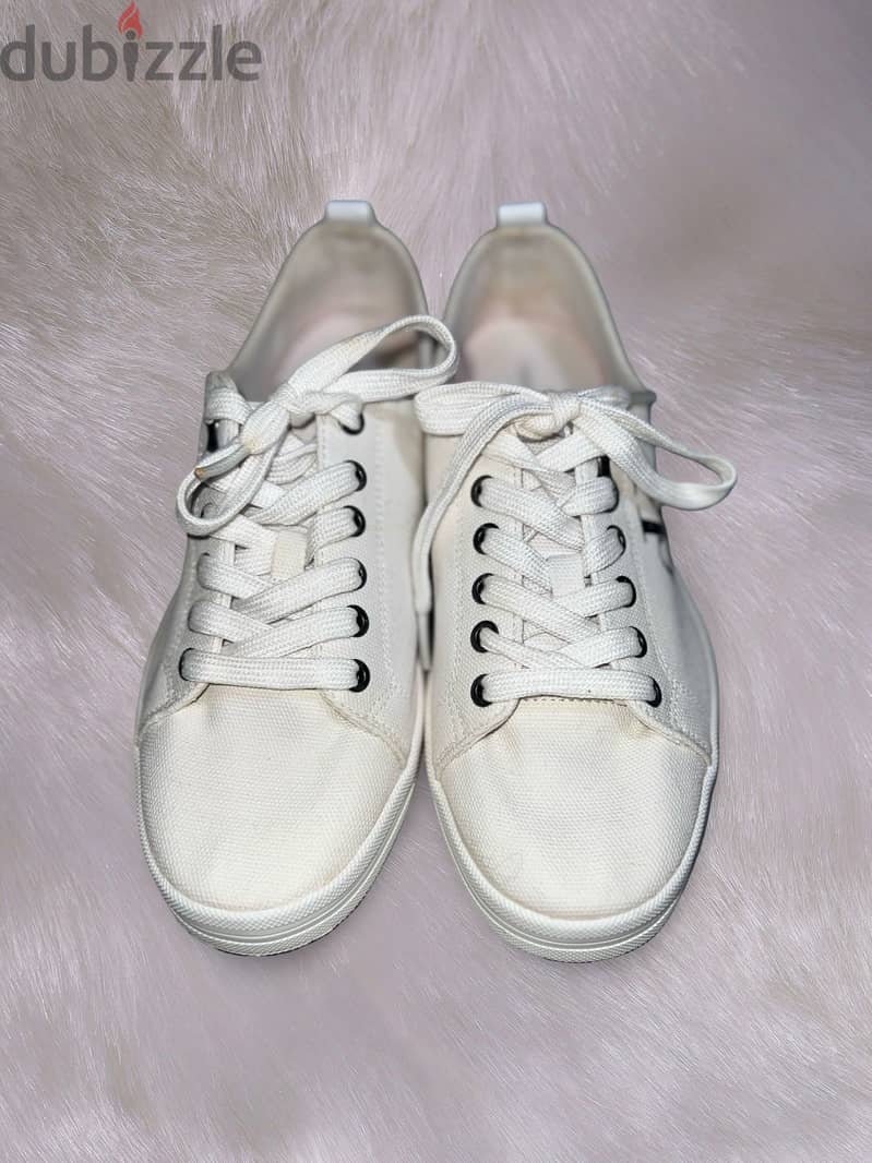 Authentic Calvin Klein Canvas Sneakers 8