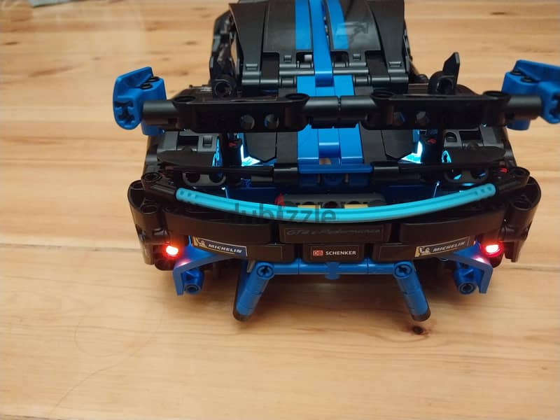 Lego technic Porsche gt4 e-performance used like new without stickers 2