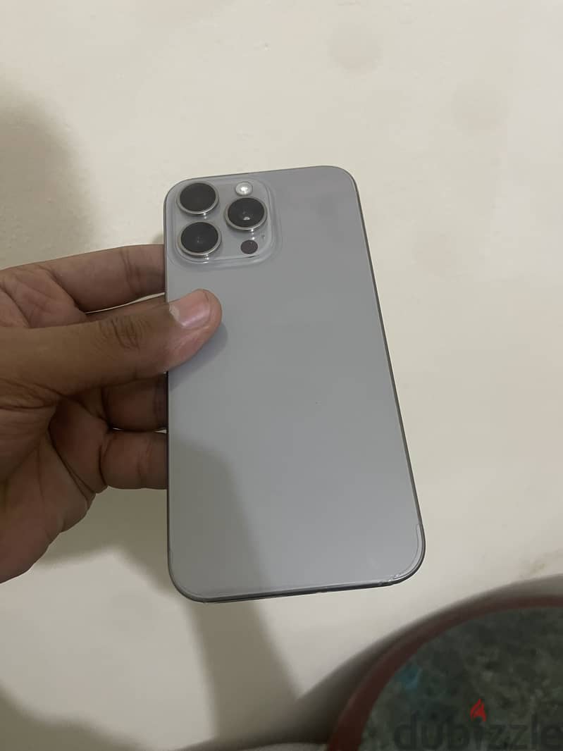 Apple - iPhone 15 Pro Max 3