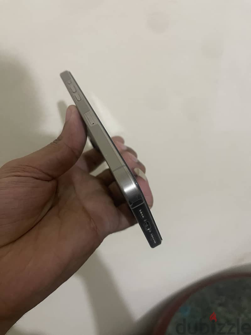 Apple - iPhone 15 Pro Max 4