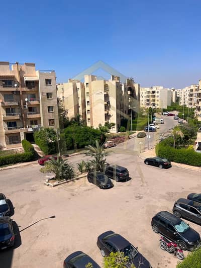 شقة 70م للبيع بالدور الأول (عمارات المستقبل) الشيخ زايد | 2 بلكونة