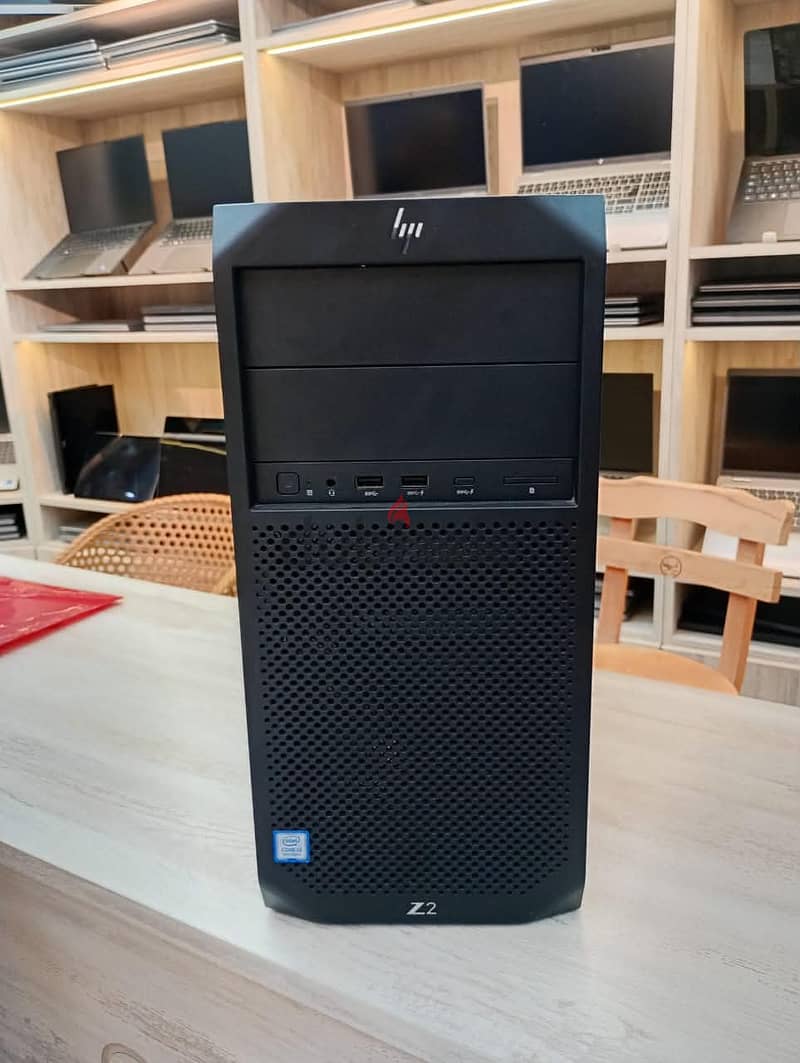  HP Z2 G4 Tower 2