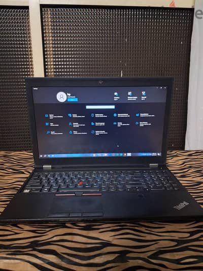 ‏Lenovo ‏ThinkPad ‏P51 (‏Workstation)