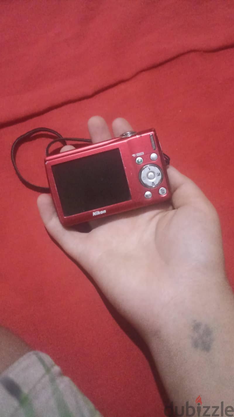 Nikon Coolpix s220 1