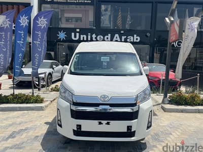 Toyota Hiace 2026 M55
