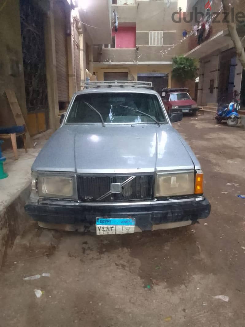 فولفو GLE ٢٤٤ , موديل ١٩٨١