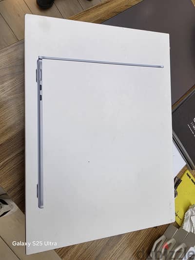 MacBook Air M5 16/500