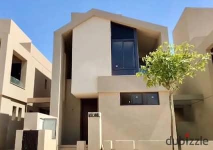 فيلا استلام فوري نص تشطيب بسعر مغري في كارميل من سوديك