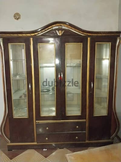 نيش كبير