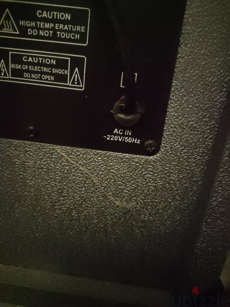 speakers 2