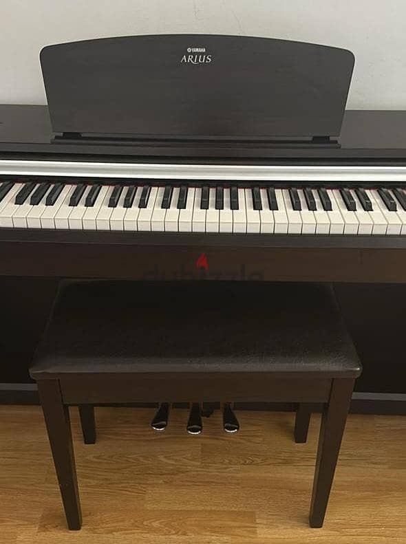 Yamaha Arius 5