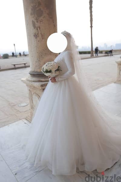فستان زفاف سيمبل