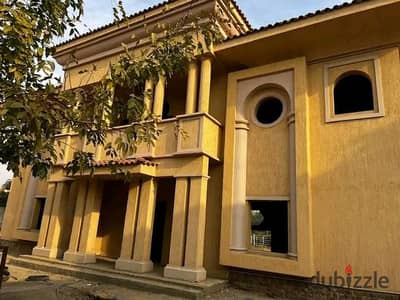 فيلا للبيع بمدينتى نموذج القصر B  فيو وايد جاردن بسعر تنافسى