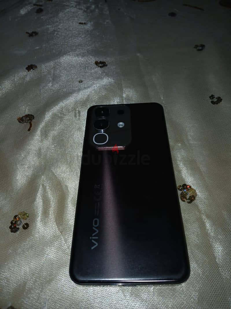 Vivo Y29 5