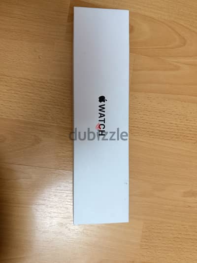 Apple Watch SE 40MM Space gray black band.