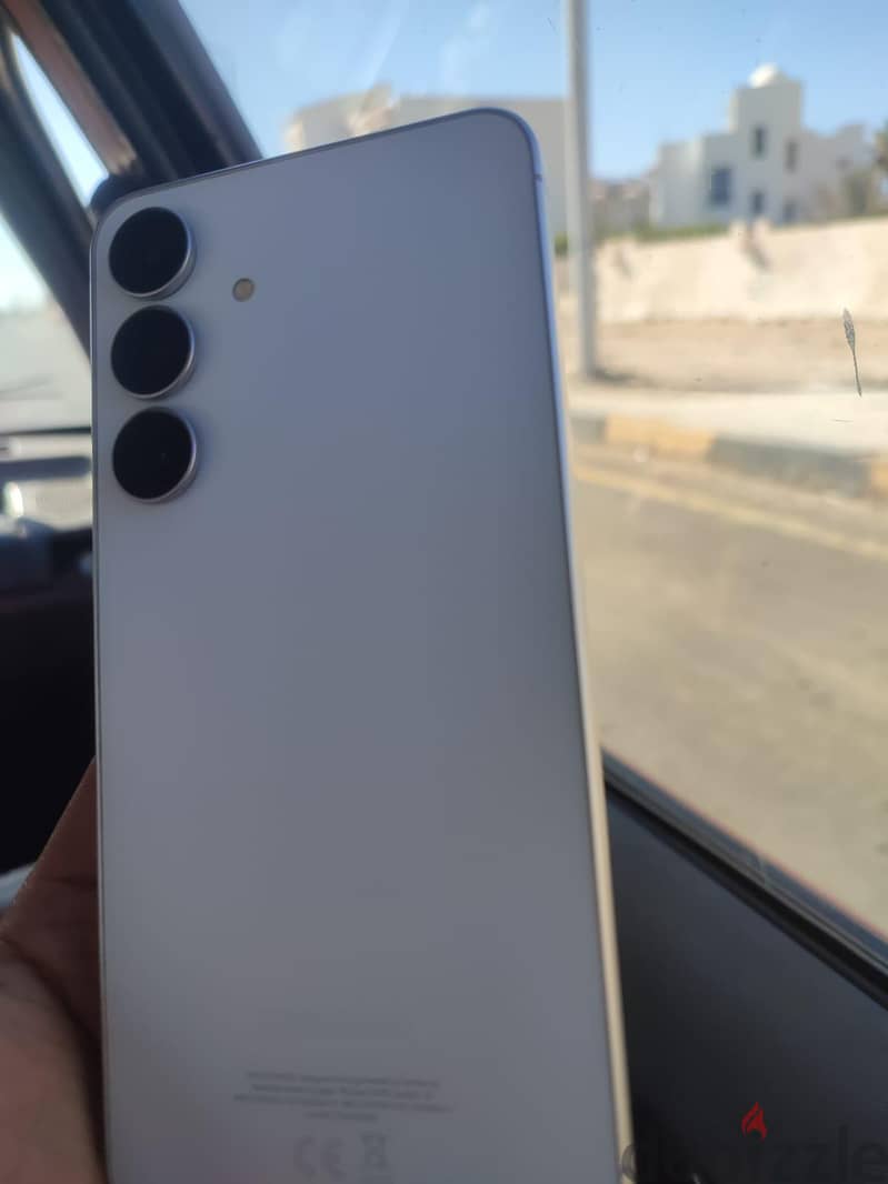 Samsung S25 FE 1
