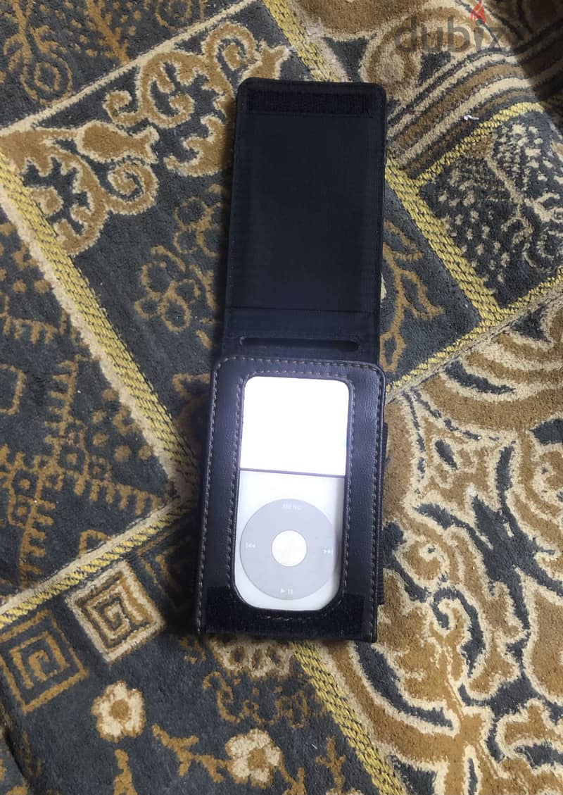 Apple iPod classic 60G 5th Generation 2