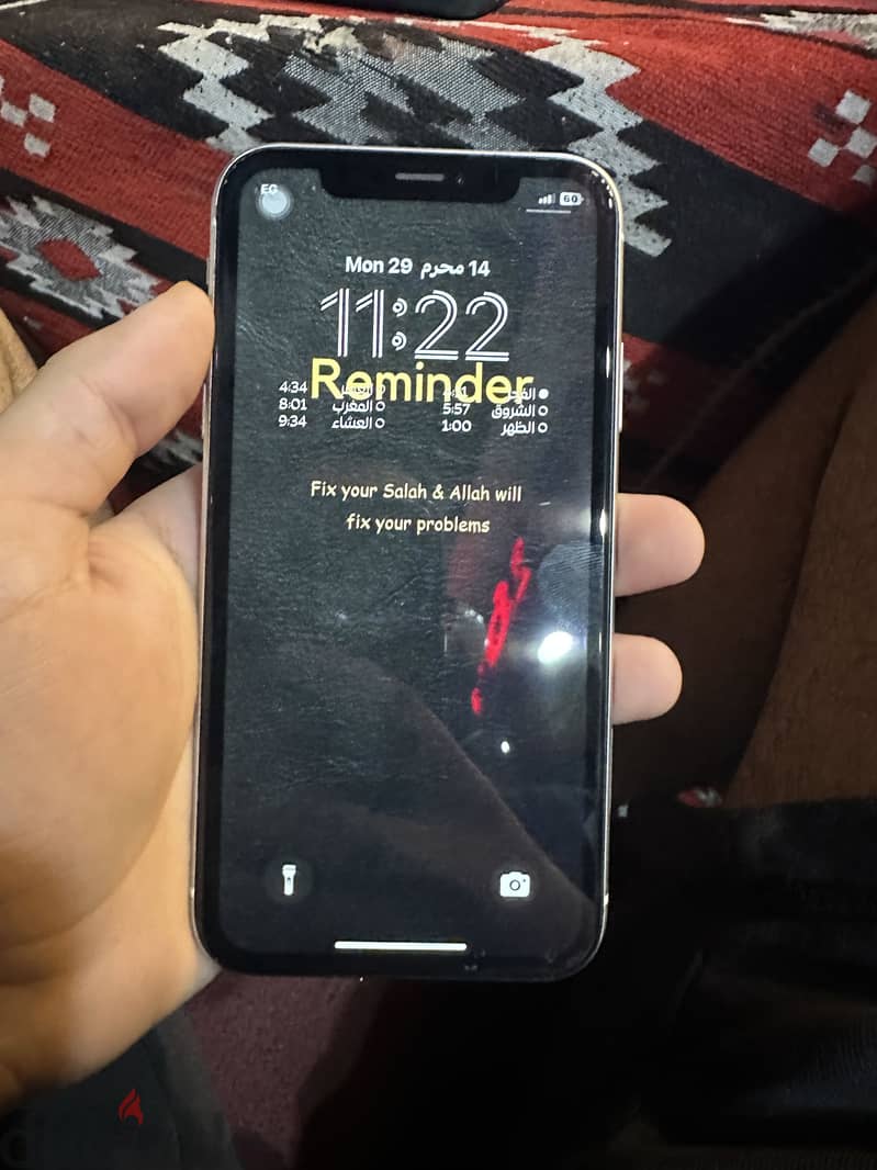 Apple - iPhone XR 2