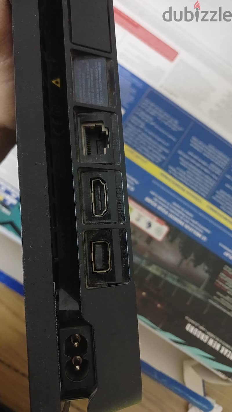 PlayStation4 slim 1tb 3