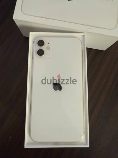 . iPhone 11.  ه. 128 جيجا بالكرتونه الاصليه     وارد لندن.