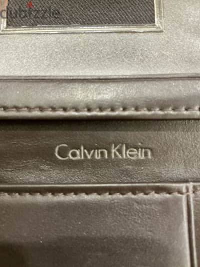 محفظة كالفن كلاين رجالي Calvin Klein