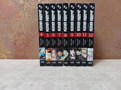 manga jjk  ٩ كتب   لكن  اقل حاجه للشراء ٣ كتب