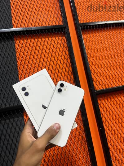 Apple - iPhone 11