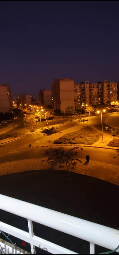 مدينتي b6  ١٠٤ متر