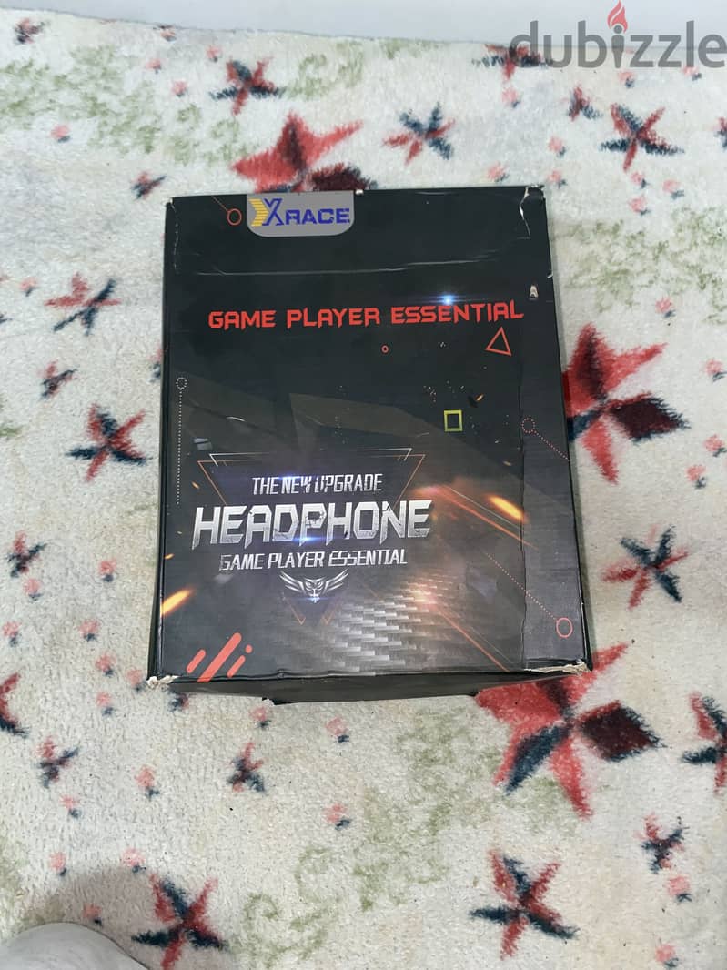 Red dragon and headphon 2
