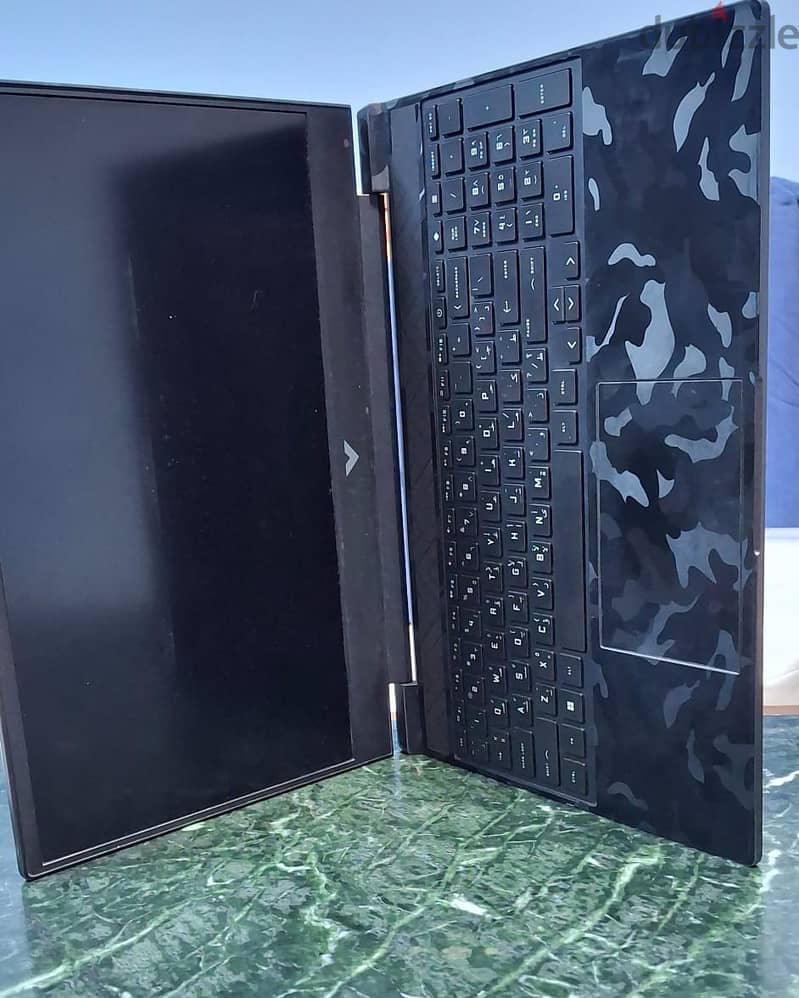 HP Victus 15 1