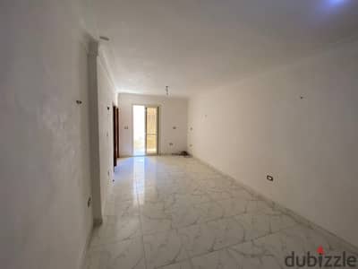 For sale, a 125m apartment in the Honey Moon Area, Al-Baitash - Al-Agami