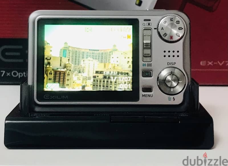 CASIO EXILIM EX-V7 7.2 Megapixels 3