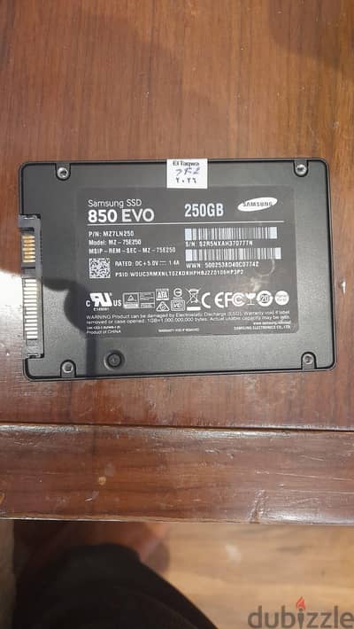 ssd samsung 256 gb health 99%  هارد
