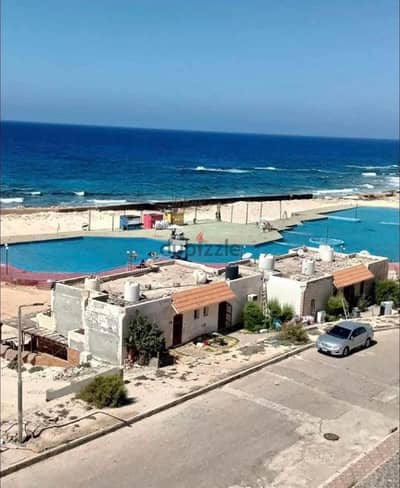 شقة للبيع في قرية الأندلسية مرسى مطروح ذات موقع ساحر على البحر