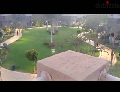 شقة للبيع بمدينتى 200م فيو وايد جاردن B10 طلعت مصطفى