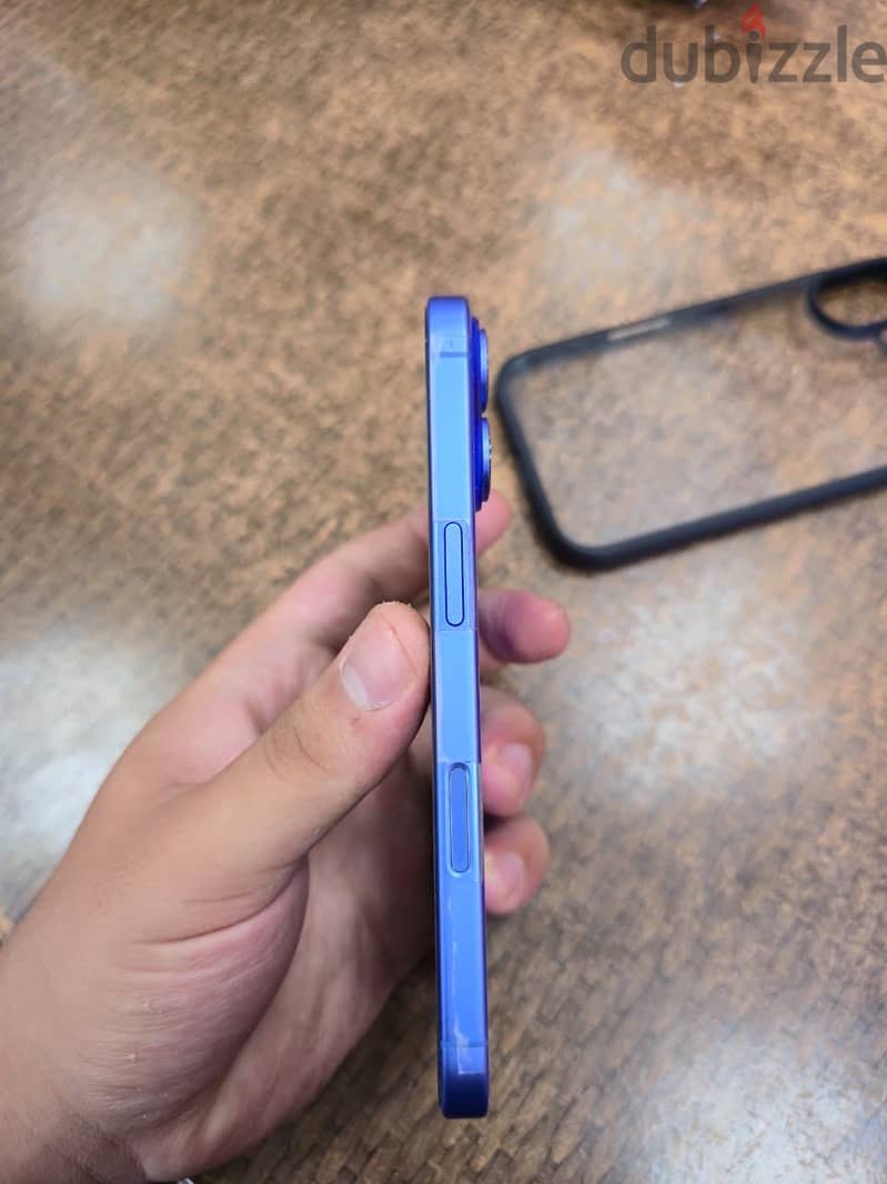 Apple - iPhone 16 1